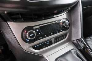 Хетчбэк Ford Focus 2011 года, 749000 рублей, Красноярск