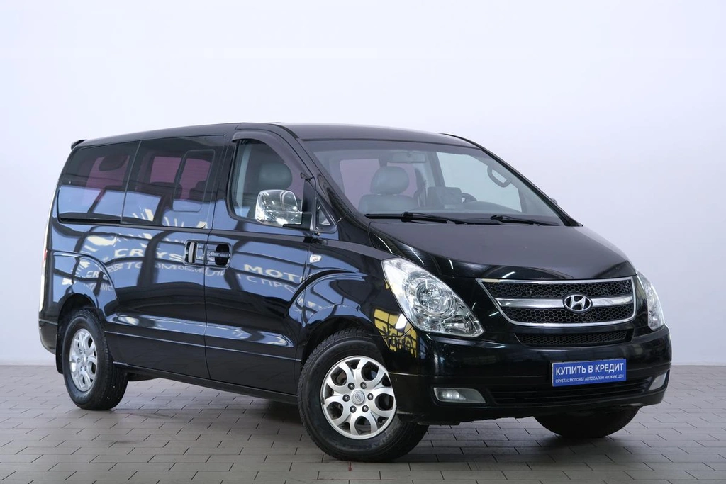 Минивэн Hyundai Grand Starex 2011 года, 1649000 рублей, Омск