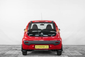 Хетчбэк Peugeot 107 2010 года, 509000 рублей, Кемерово