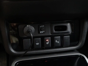 Внедорожник Mitsubishi Outlander 2017 года, 2299050 рублей, Москва