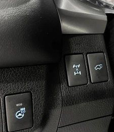 Внедорожник Toyota RAV4 2017 года, 2657000 рублей, Красноярск