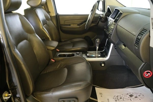 Внедорожник Nissan Pathfinder 2011 года, 1719000 рублей, Омск