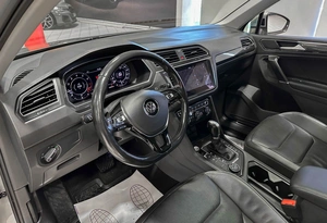 Внедорожник Volkswagen Tiguan 2018 года, 3167000 рублей, Красноярск