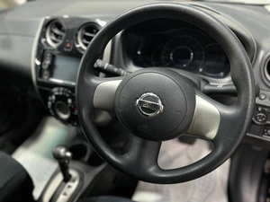 Хетчбэк Nissan Note 2013 года, 759000 рублей, Красноярск