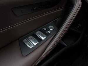 Седан BMW 5 серия 2022 года, 5980000 рублей, Краснодар