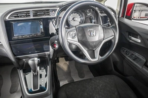 Универсал Honda Shuttle 2015 года, 1099000 рублей, Барнаул