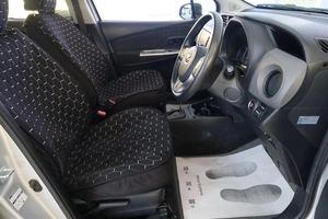 Хетчбэк Toyota Vitz 2014 года, 819000 рублей, Омск