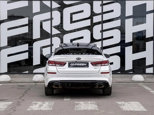 Седан Kia Optima 2018 года, 2480000 рублей, Краснодар