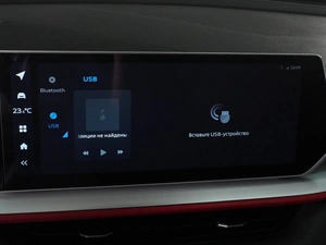 Внедорожник Geely Coolray 2023 года, 2185000 рублей, Красный Пахарь