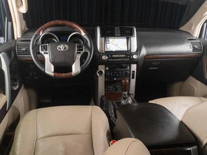 Внедорожник Toyota Land Cruiser Prado 2011 года, 2949000 рублей, Тюмень