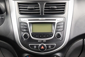 Седан Hyundai Solaris 2011 года, 789000 рублей, Оренбург