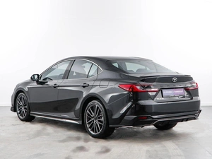 Седан Toyota Camry 2025 года, 4599050 рублей, Москва