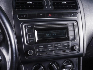 Седан Volkswagen Polo 2013 года, 859000 рублей, Ростов-на-Дону