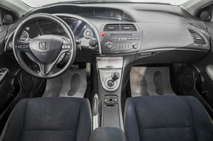 Хетчбэк Honda Civic 2008 года, 839000 рублей, Барнаул