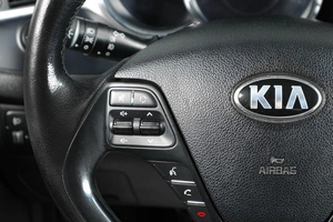 Хетчбэк Kia Ceed 2013 года, 999000 рублей, Тюмень