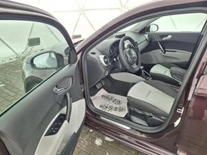 Хэтчбек Audi A2 2012 года, 1075000 рублей, Клинцы