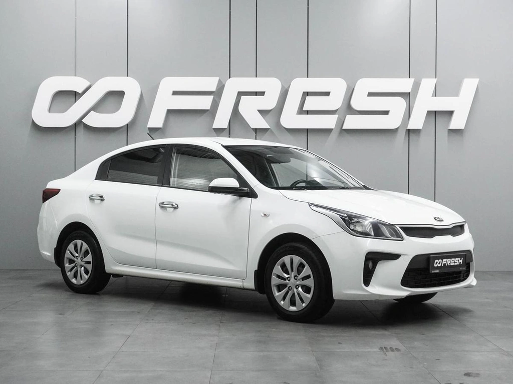 Седан Kia Rio 2018 года, 1087000 рублей, Воронеж