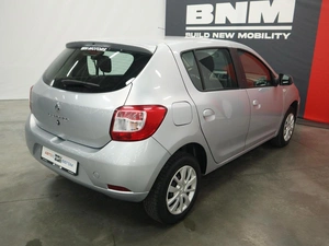 Хэтчбек Renault Sandero 2020 года, 1085000 рублей, Курск