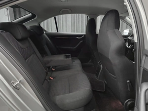 Лифтбек Skoda Octavia 2015 года, 990000 рублей, Красноярск