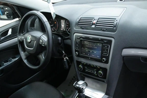 Универсал Skoda Octavia 2012 года, 978000 рублей, Солонцы