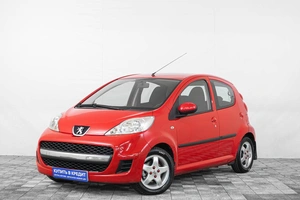 Хетчбэк Peugeot 107 2010 года, 509000 рублей, Кемерово