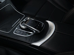 Седан Mercedes-benz C-класс 2017 года, 2550000 рублей, Краснодар