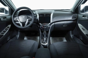 Седан Hyundai Solaris 2015 года, 899000 рублей, Новосибирск