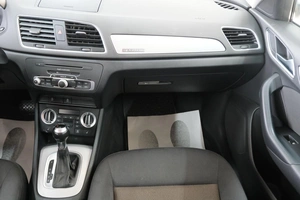 Внедорожник Audi Q3 2013 года, 1379000 рублей, Омск