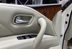Внедорожник Infiniti QX80 2014 года, 2957000 рублей, Красноярск