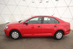 Хэтчбек 4 дв. Skoda Rapid 2016 года, 1000000 рублей, Орёл
