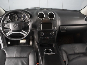 Внедорожник Mercedes-benz M-класс 2009 года, 1130000 рублей, Омск