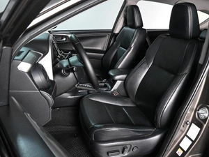 Внедорожник Toyota RAV4 2017 года, 2569000 рублей, Аксай