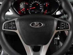 Универсал ВАЗ (LADA) Vesta Cross 2020 года, 1070000 рублей, Тюмень