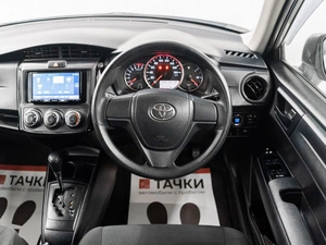 Седан Toyota Corolla Axio 2020 года, 1440000 рублей, Красноярск