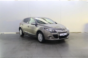 Хэтчбек Renault Megane 2011 года, 790000 рублей, Брянск