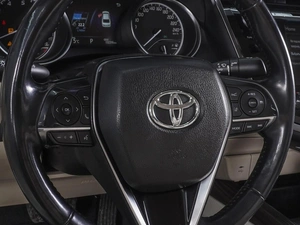 Седан Toyota Camry 2019 года, 2869000 рублей, Ростов-на-Дону