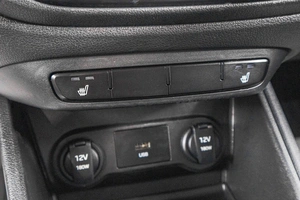 Седан Hyundai Solaris 2021 года, 1219000 рублей, Барнаул