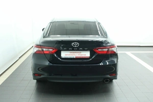 Седан Toyota Camry 2023 года, 3800000 рублей, Красноярск