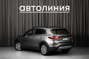 Хетчбэк Kia Rio X-Line 2020 года, 1500000 рублей, Красноярск