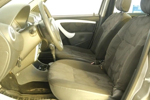 Хетчбэк Renault Sandero 2010 года, 559000 рублей, Омск