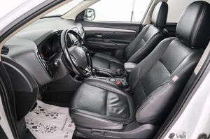 Внедорожник Mitsubishi Outlander 2015 года, 1749000 рублей, Красноярск