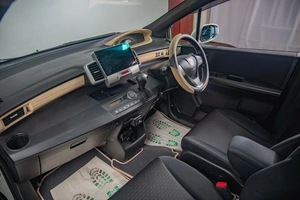 Минивэн Honda Freed 2012 года, 1149000 рублей, Томск