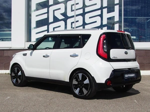 Хетчбэк Kia Soul 2015 года, 1550000 рублей, Владимир