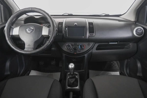 Хетчбэк Nissan Note 2013 года, 839000 рублей, Кемерово