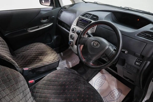 Хетчбэк Toyota Ractis 2009 года, 699000 рублей, Новокузнецк