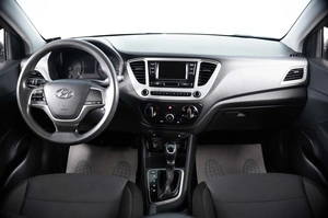 Седан Hyundai Solaris 2019 года, 1239000 рублей, Пермь