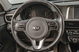 Седан Kia Optima 2018 года, 1979000 рублей, Челябинск