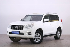 Внедорожник Toyota Land Cruiser Prado 2012 года, 2999000 рублей, Омск