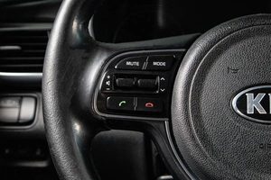 Седан Kia K5 2015 года, 1409000 рублей, Сургут