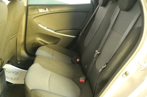 Седан Hyundai Solaris 2011 года, 879000 рублей, Омск